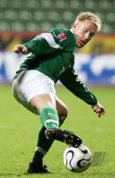 Fussball 1. Bundesliga: Bayer Leverkusen - VFL Wolfsburg, Einzelaktion am Ball.