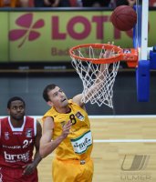 Basketball 1. Bundesliga 15/16 Hauptrunde: Walter Tigers Tuebingen - Brose Baskets Bamberg