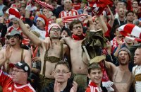 Fussball CHL  Saison 2013/2014: FC Bayern Muenchen Fans feiern den Sieg