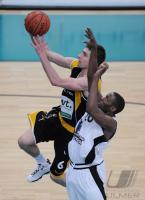 1. Basketball Bundesliga  08/09  Walter Tigers -  Skyliners Frankfurt
