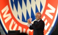 Fussball 1. Bundesliga : Jahreshauptversammlung FC Bayern Muenchen
