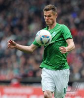 Fussball 1. Bundesliga, Saison 2011/2012: Markus Rosenberg (SV Werder Bremen) Einzelaktion am Ball