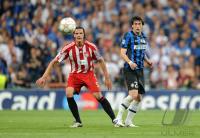 Fussball Champions League Finale: Hamit Altintop (re, FCB) gegen Lucio  (li, Inter)