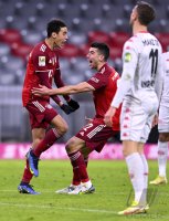 Fussball 1. Bundesliga Saison 21/22: FC Bayern Muenchen - 1. FSV Mainz 05