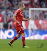 Fussball  1. Bundesliga  13/14: JUBEL Arjen Robben (FC Bayern Muenchen)