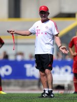 Fussball 1. Bundesliga Saison   2011/2012 :  Trainer Jupp Heynckes  (FC Bayern Muenchen)