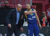 Basketball 1. Bundesliga 16/17 Hauptrunde: Walter Tigers Tuebingen -  s. Oliver Wuerzburg