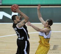 Basketball  1. Bundesliga  10/11   Walter Tigers Tuebingen - EWE  Baskets Oldenburg
