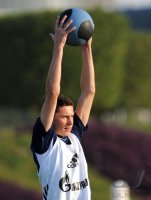 Fussball 1. Bundesliga 11/12: FC Schalke Training in Doha