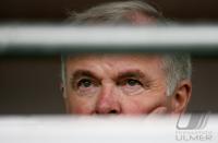 FUSSBALL Regionalliga Sued   Stuttgarter Kickers Praesident Hans Kullen