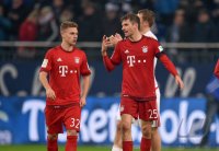 Fussball 1. Bundesliga Saison 15/16: FC Schalke 04 - FC Bayern Muenchen