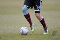 Fussball 1. Bundesliga, Saison 2011/2012:  Fussballschuhe von ADIDAS mit dem TORFABRIK Spielball