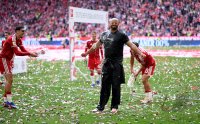Fussball 1. Bundesliga 25/26: FC Bayern Muenchen 35. Deutschen Meisterschaft