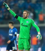 Fussball 1. Bundesliga Saison 16/17: Torwart Ralf Faehrmann (FC Schalke 04)