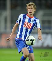 FUSSBALL DFB-Pokal: BERLIN, LUSTENBERGER Einzelaktion