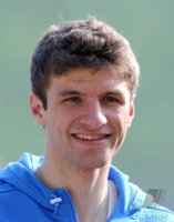 Fussball 1. Bundesliga: Ehrung fuer Thomas Mueller