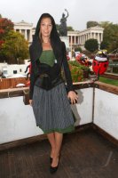 FUSSBALL 1. BUNDESLIGA:  Bastian Schweinsteiger mit seiner Freundin Sarah Brandner