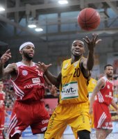 Basketball 1. Bundesliga 13/14:  Walter Tigers Tuebingen - FC Bayern Muenchen