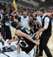 Basketball  1. Bundesliga  09/10  Walter Tigers Tuebingen - Brose Baskets