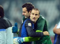 FUSSBALL SERIE A: Jubel mit Rodrigo Palacio und Torwart Samir Handanovic  (v. li., Inter Mailand)
