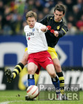 Fussball 1. Bundesliga: Hamburg - Dortmund, Zweikampf