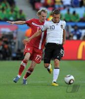 FUSSBALL WM 2010, VORRUNDE: Deutschland - Serbien