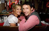 FUSSBALL 1. BUNDESLIGA: Bayern besucht das Oktoberfest