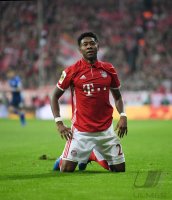 Fussball DFB Pokal Viertelfinale 16/17: FC Bayern Muenchen - FC Schalke 04