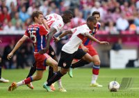 Fussball, 1. Bundesliga  Saison 2013/2014: FC Bayern Muenchen - VfB Stuttgart