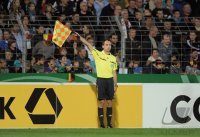 Fussball International  U 20 Laenderspiel:  Schiedsrichterassistent Dominik Schaal (Tuebingen)