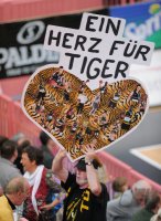 Basketball 1. Bundesliga 2011/2012:  Walter Tigers Tuebingen - Brose Baskets Bamberg