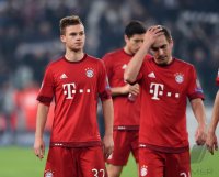Fussball CHL 15/16 Achtelfinale:  Enttaeuschung FC Bayern Muenchen