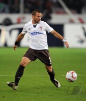 Fussball: 1. Bundesliga Saison 2010/2011: FC St. Pauli, LECHNER  Einzelaktion