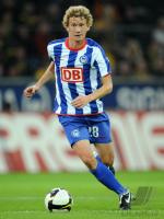 FUSSBALL DFB-Pokal: BERLIN, LUSTENBERGER Einzelaktion