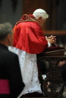 Papst Benedikt XVI besucht Mailand