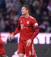 Fussball 1. Bundesliga Saison 18/19: FC Bayern Muenchen - VfB Stuttgart
