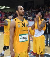 Basketball 1. Bundesliga 15/16 Hauptrunde: Walter Tigers Tuebingen - Basketball Loewen Braunschweig