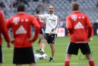 FUSSBALL  1. Bundesliga   2013/2014: Trainingsauftakt FC Bayern Muenchen