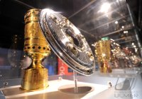 Fussball 1. Bundesliga: Die Erlebniswelt des FC Bayern Muenchen in der Allianz Arena