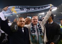Fussball: Europa League Saison 2012/2013:  Claudio Lotito und Paul Gascoigne (v. li.)