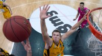 Basketball 1. Bundesliga 13/14:  Walter Tigers Tuebingen - Telekom Baskets Bonn