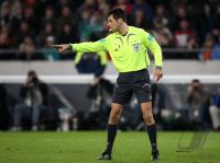 Fussball 1. Bundesliga: Schiedsrichter Wolfgang STARK