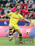 Fussball 1. Bundesliga: Leverkusen - Dortmund, Zweikampf