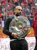 Fussball 1. Bundesliga Saison 15/16: Der FC Bayern feiert seine 26. Deutsche Meisterschaft