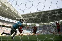 Fussball WM 2006: Iran - Angola