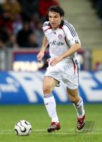 Fussball 1. Bundesliga: Bayern, VAN BOMMEL Einzelaktion