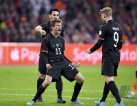 FUSSBALL INTERNATIONAL Testspiel: Niederlande - Deutschland