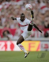 Fussball 1. Bundesliga 10/11 :  Arthur Boka (VfB Stuttgart)