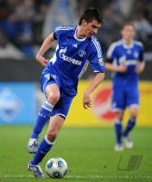 FUSSBALL, 1. BUNDESLIGA, 13. Spieltag: Schalke, MORITZ Einzelaktion