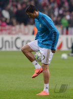 FUSSBALL INTERNATIONAL  CHL HALBFFINALE 11/12:  FC Bayern Muenchen - Olympic Marseille